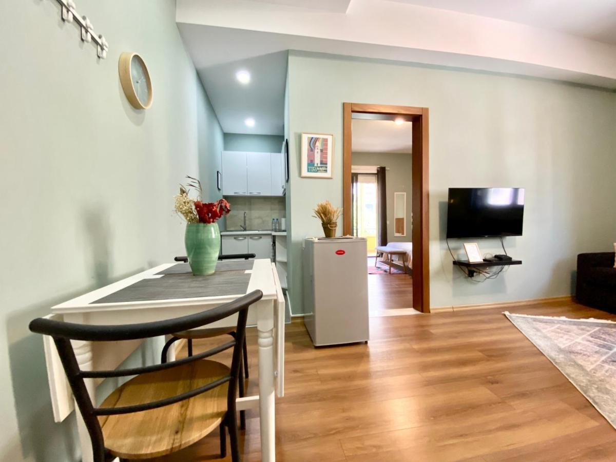 Tirana Experience, Authentic Stays In The Heart Of Old Tiranë Ngoại thất bức ảnh