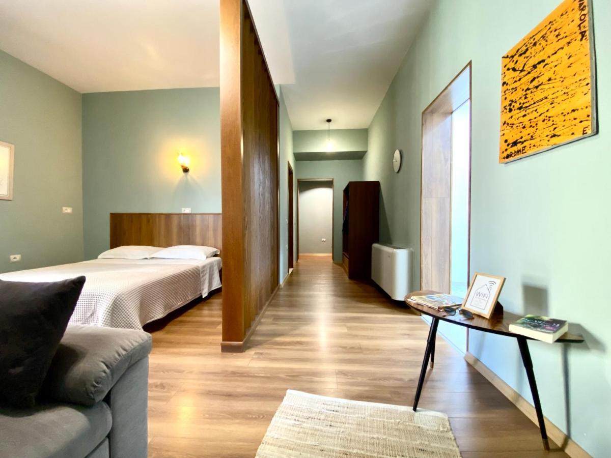 Tirana Experience, Authentic Stays In The Heart Of Old Tiranë Ngoại thất bức ảnh