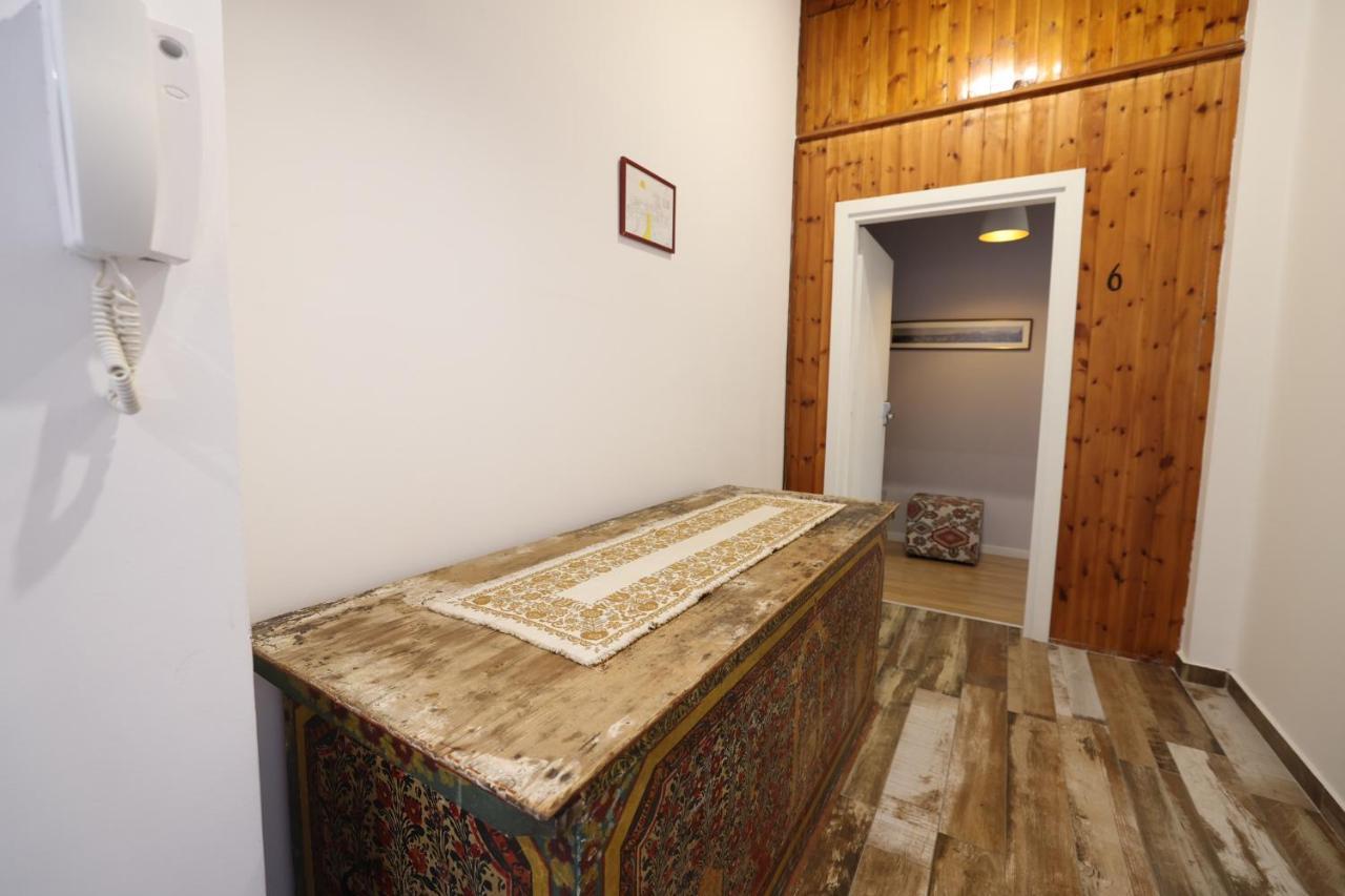 Tirana Experience, Authentic Stays In The Heart Of Old Tiranë Ngoại thất bức ảnh